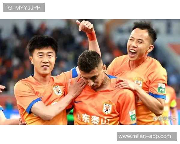 鲁媒分析韩鹏是否担任泰山主帅仍需观察外教引进时间紧迫